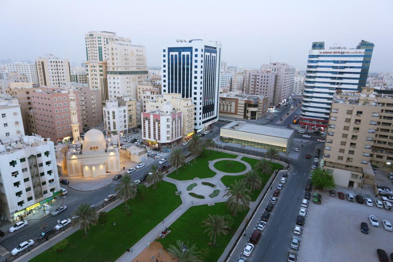 Al Hamra Hotel Sharjah Exterior foto